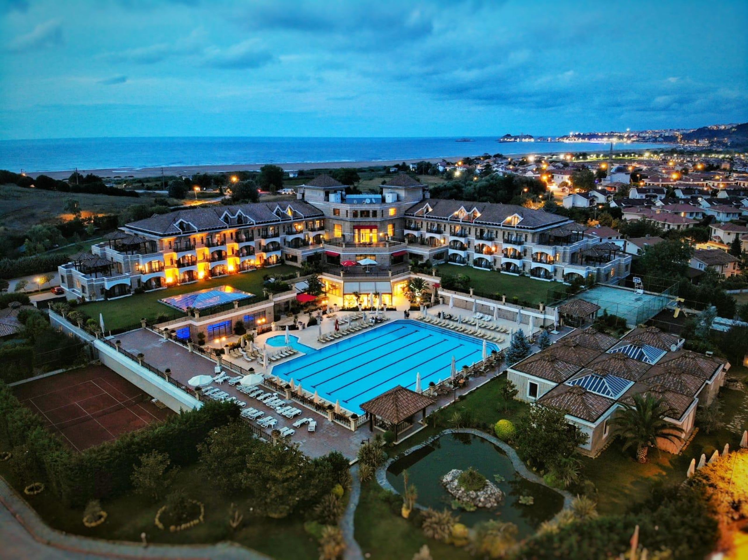 Otel Dış Mekan